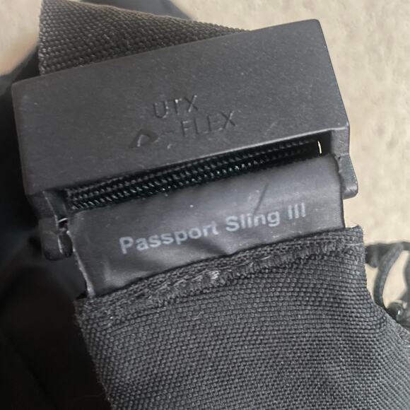 Lowepro Passport Sling III camera bag - Picture 12 of 12